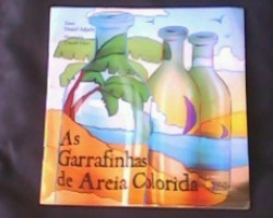 Capa de As garrafinhas de areia colorida - Daniel Adjafre