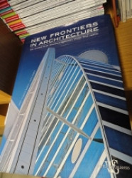 Capa de New Frontiers in Architecture - Oscar Eugenio Bellini - Laura Daglio