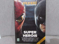 Capa de Super Heróis - Patrícia Hargreaves