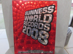 Capa de Guinness Word Records 2008 - Guinness Publishing