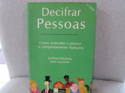 Capa de Decifrar pessoas - Jo-Ellan Dimitrius; Mark Mazzarella