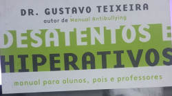 Capa de Desatentos e Hiperativos - Teixeira