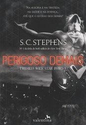 Capa de Perigoso demais - S. C. Stephens
