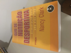Capa de GUIA DE NUTRIÇÃO DESPORTIVA - Nancy Clark