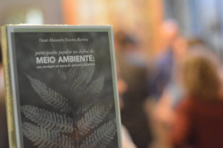 Capa de Participação Popular na Defesa do Meio Ambiente - Oscar Alexandre Teixeira Moreira