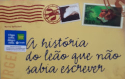 Capa de A história do leão que não sabia escrever - Martin Baltscheit; Monica Stahel (trad.)