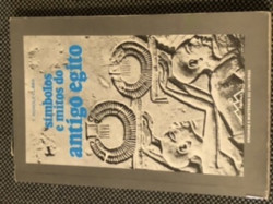 Capa de Símbolos e Mitos do Antigo Egito - R.T. Rundle Clark