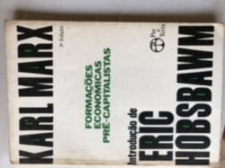 Capa de Formações econômicas pré-capitalistas - Karl Marx; Eric J. Hobsbawm (introd.)