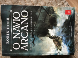 Capa de O Navio Arcano - Robin Hobb