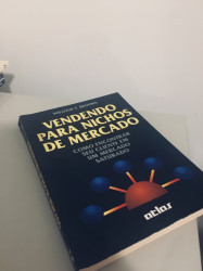 Capa de Vendendo Para Nichos de Mercado - William T. Brooks