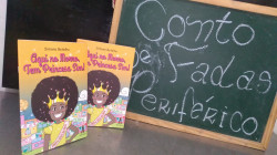 Capa de Aqui no morro, tem princesa sim! - Simone Botelho