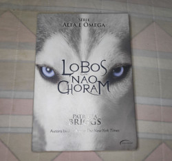 Capa de Lobos não choram - Patrícia Briggs
