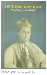 Capa de Dom Pio de Freitas Silveira - CM - Mons. José Chafi Francisco