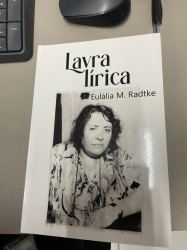 Capa de Lavra lírica - Eulália M. Radtke
