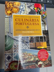 Capa de Culinária Portuguesa - António Maria de Oliveira Bello