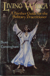 Capa de Living Wicca - Scott Cunningham