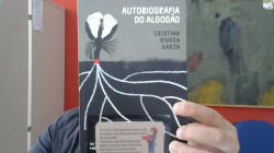 Capa de Autobiografia Do Algodão - Cristina Rivera Garza