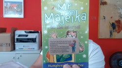 Capa de Mr. Majeika On The Internet - Humphrey Carpenter