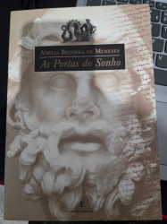 Capa de As Portas do Sonho - Adélia Bezerra de Meneses