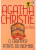 Capa do livro O cadáver atrás do biombo de Agatha Christie.