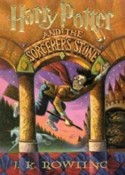 Capa de Harry Potter e a pedra filosofal - J. K. Rowling