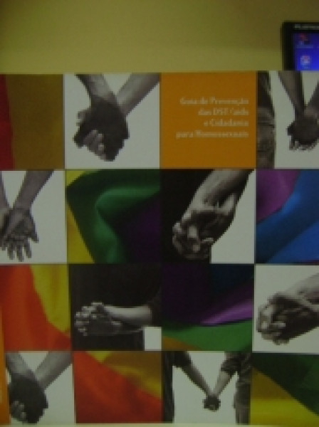 Capa de Guia de Prevenção das DST/aids e Cidadania para Homossexuais - Ministério da Saúde, Coordenação Nacional de DST e Aids