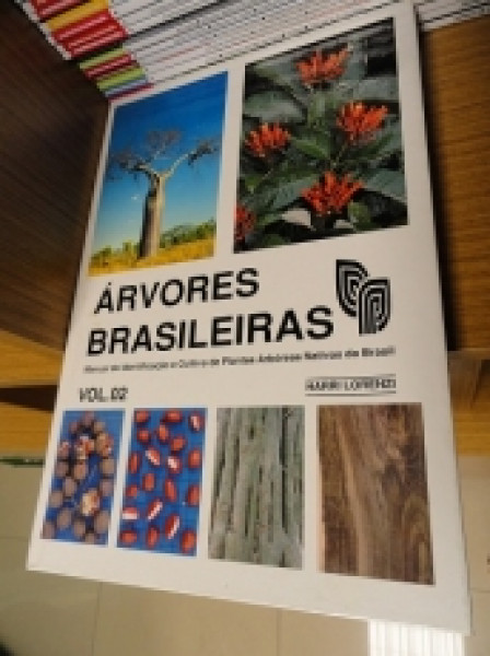 Capa de Árvores Brasileiras - Harri Lorenzi