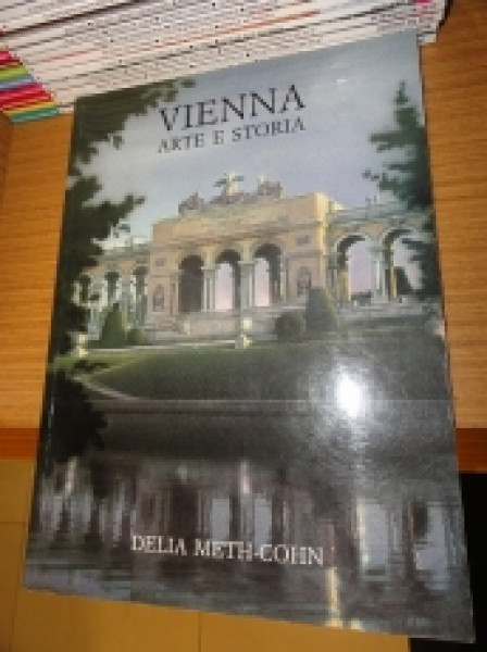 Capa de Viena - Delia Meth-Cohn