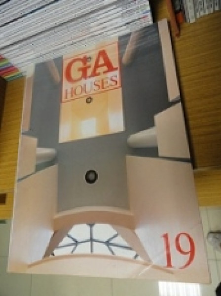 Capa de GA Houses - 19 - 