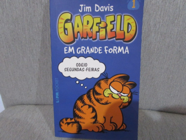 Capa de Garfield em Grande Forma - Jim Davis