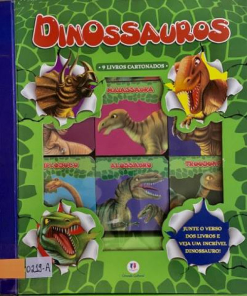 Capa de Dinossauros - 