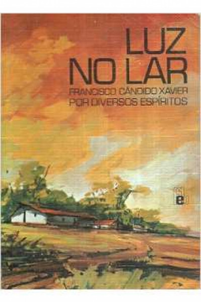 Capa de Luz no lar - Francisco Cândido Xavier