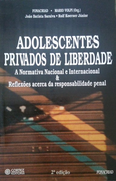 Capa de Adolescentes Privados de Liberdade - Mario Volpi org.