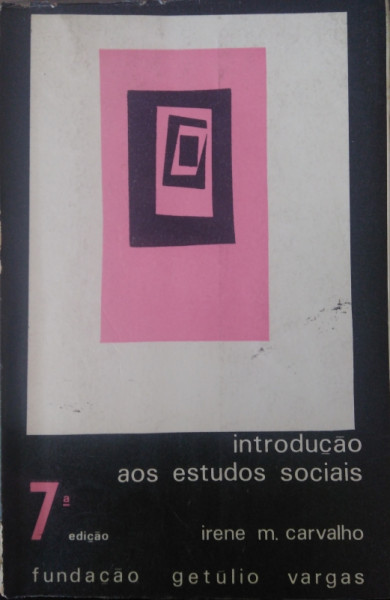Capa de Introdução aos Estudos Sociais - Irene M. Carvalho