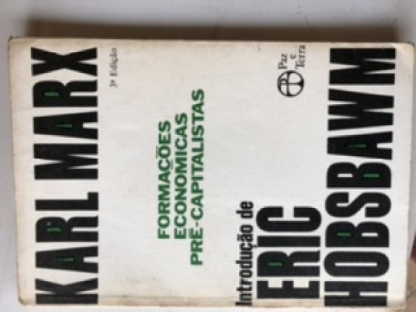 Capa de Formações econômicas pré-capitalistas - Karl Marx; Eric J. Hobsbawm (introd.)