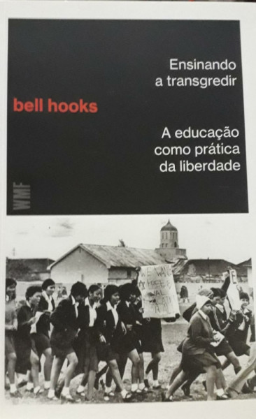 Capa de Ensinando a transgredir - Bell Hooks