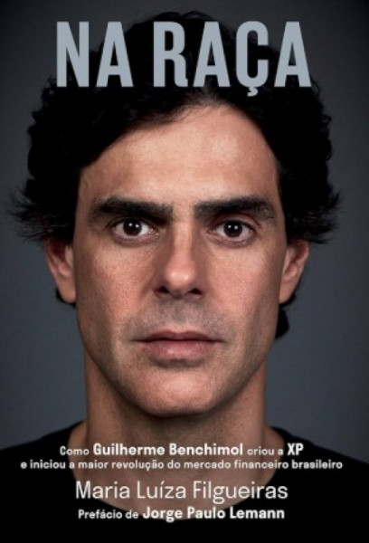 Capa de NA RAÇA - MARIA LUÍZA FILGUEIRAS