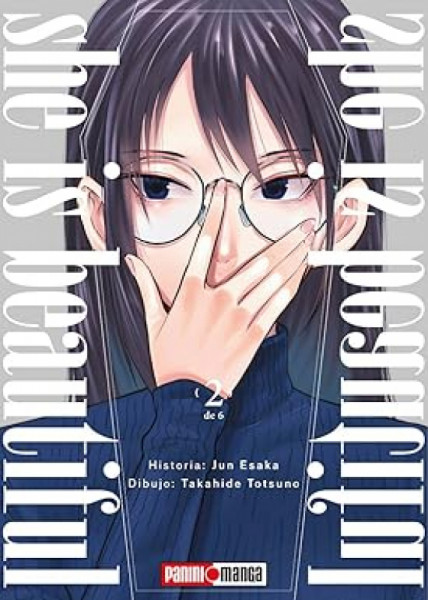 Capa de She is beautiful - Jun Esaka