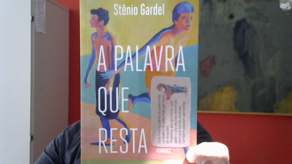Capa de A Palavra Que Resta - Stênio Gardel